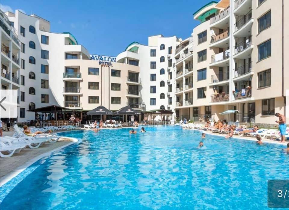 Avalon, Apartment C102 Сонячний Берег Екстер'єр фото